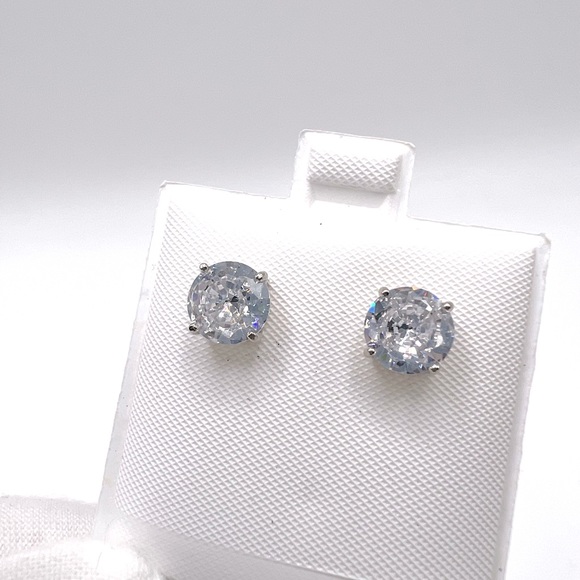 7mm Round Cz Solitaire .925 Sterling Silver Stud Earrings - Picture 8 of 16